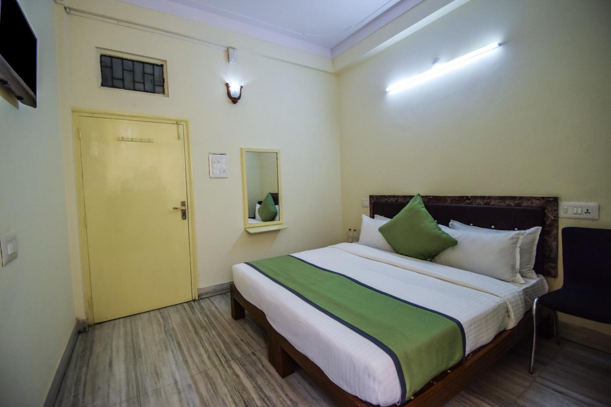 Hotel O Seema อุเดเปอร์ ภายนอก รูปภาพ