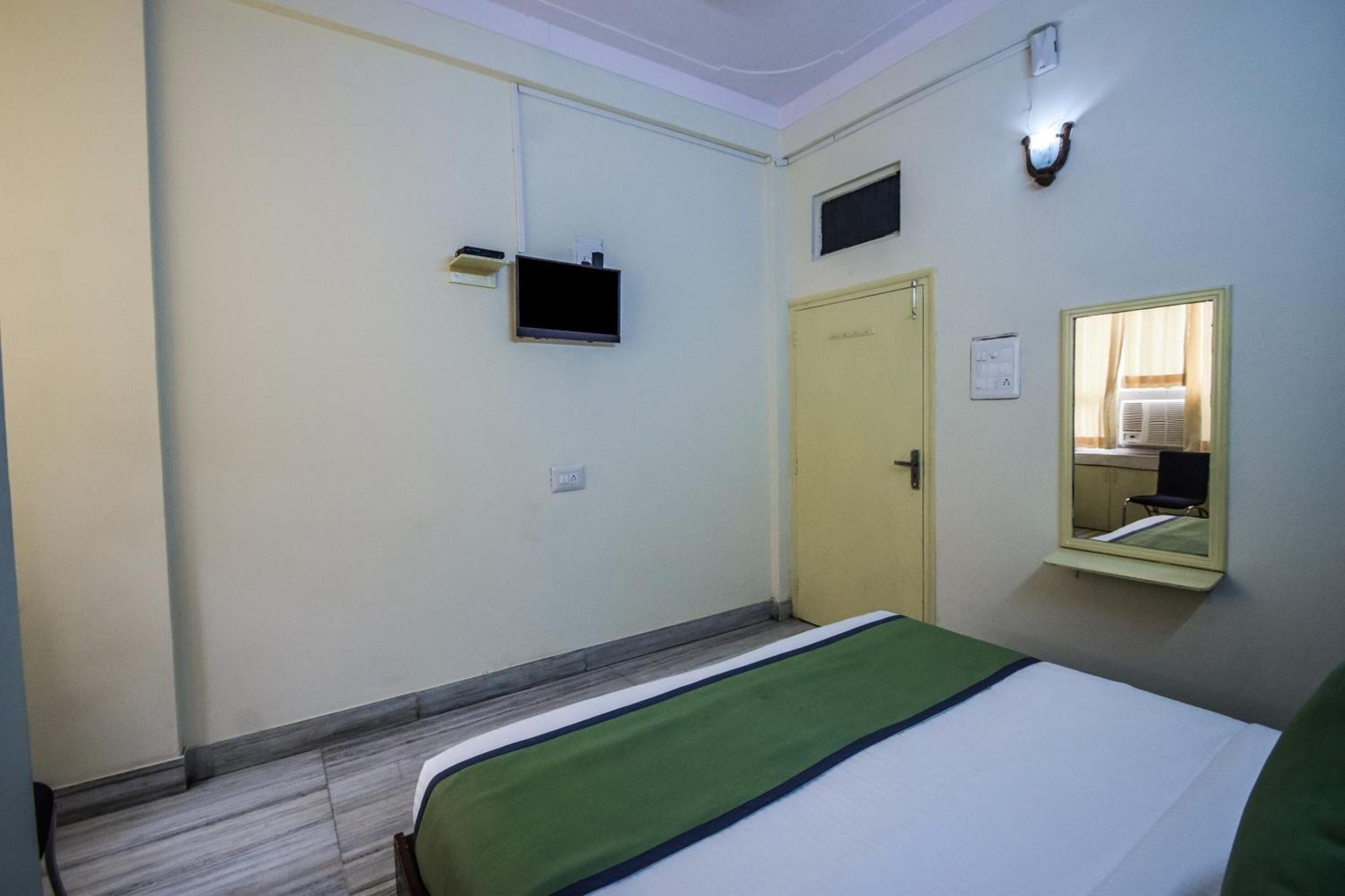 Hotel O Seema อุเดเปอร์ ภายนอก รูปภาพ
