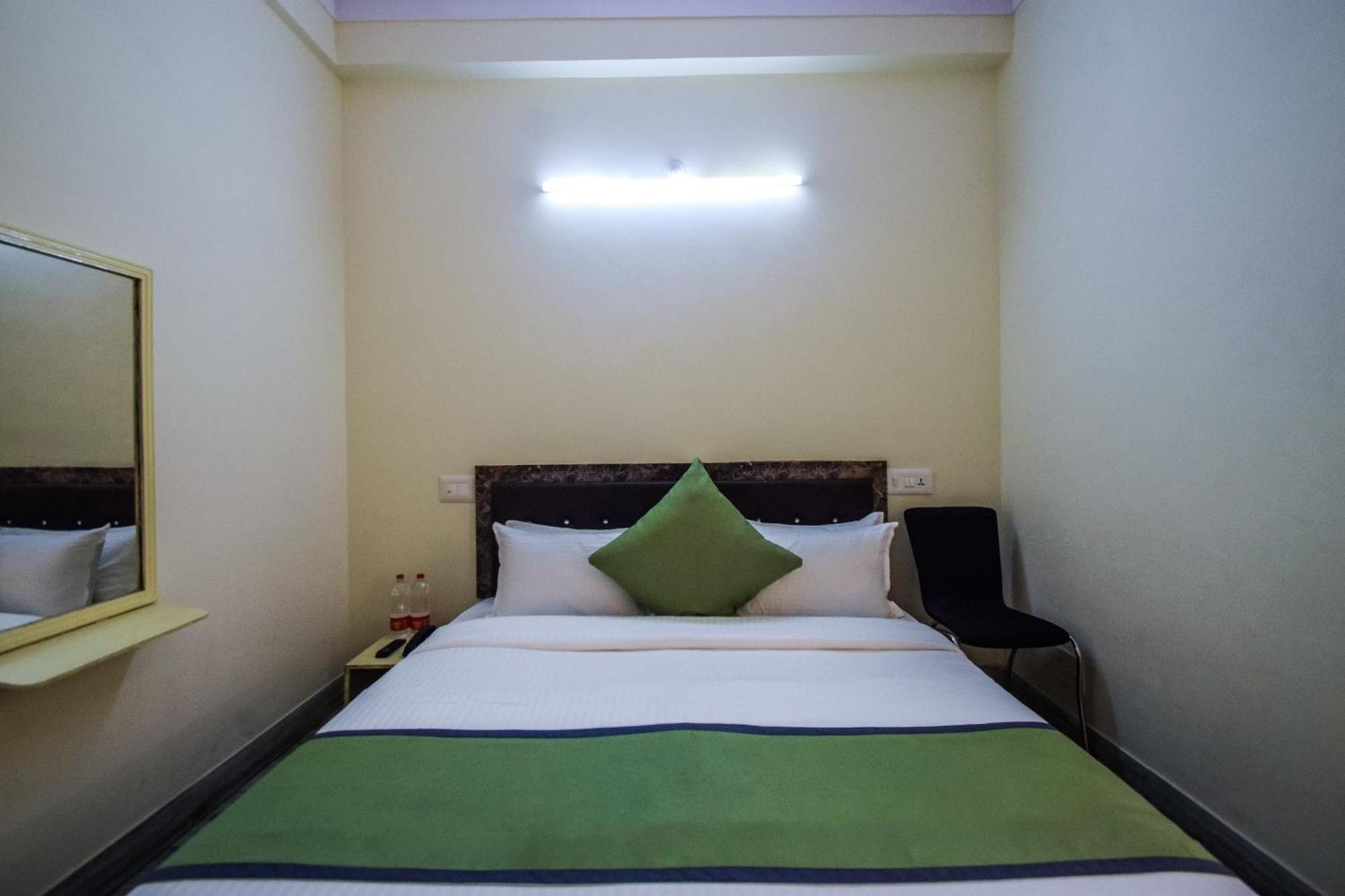 Hotel O Seema อุเดเปอร์ ภายนอก รูปภาพ