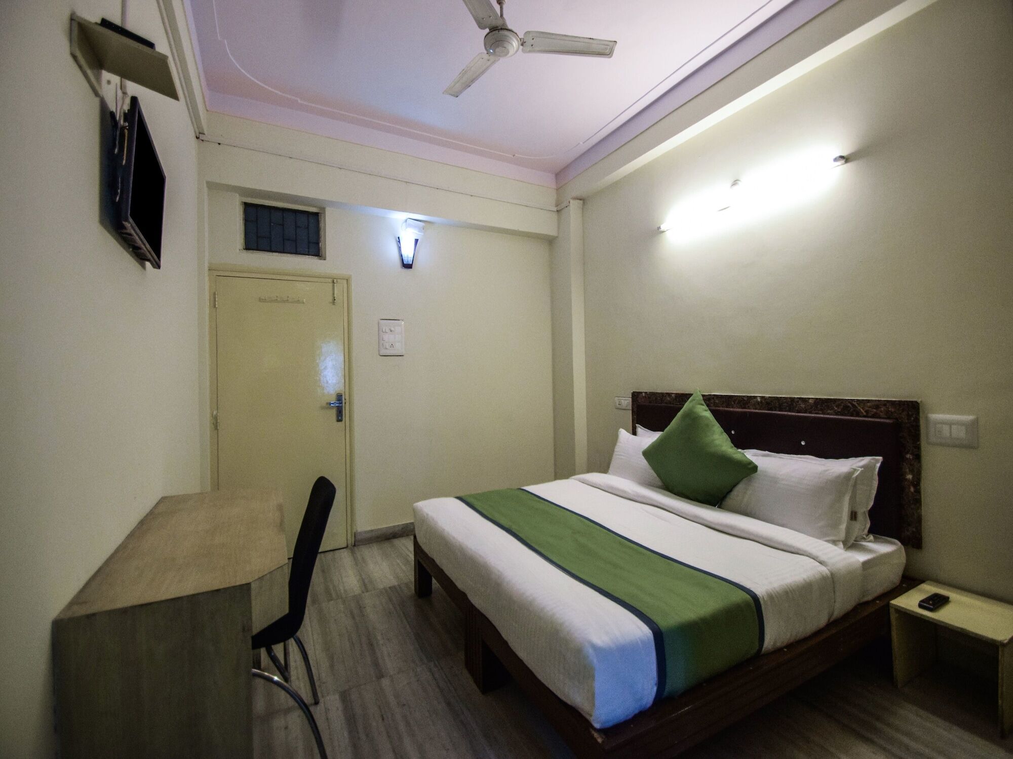Hotel O Seema อุเดเปอร์ ภายนอก รูปภาพ